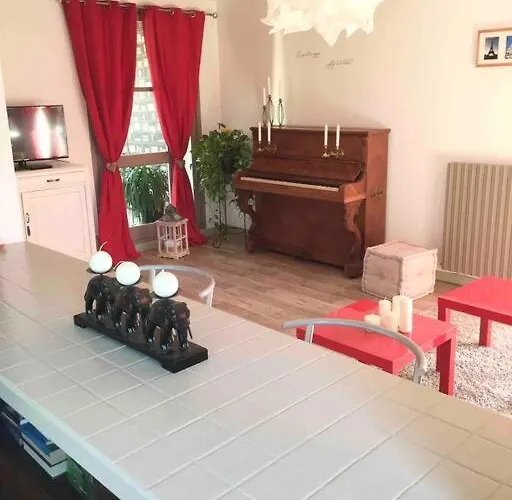 3 Parking Et Terrasse Villa *