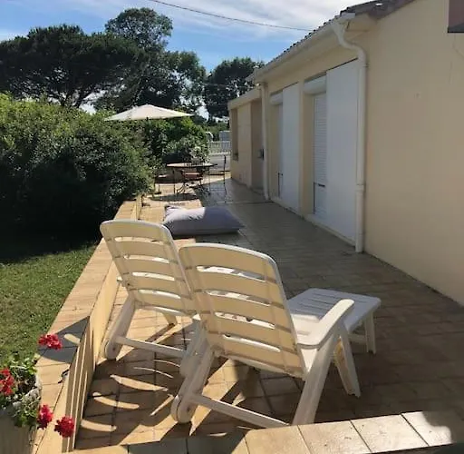 3 Parking Et Terrasse *