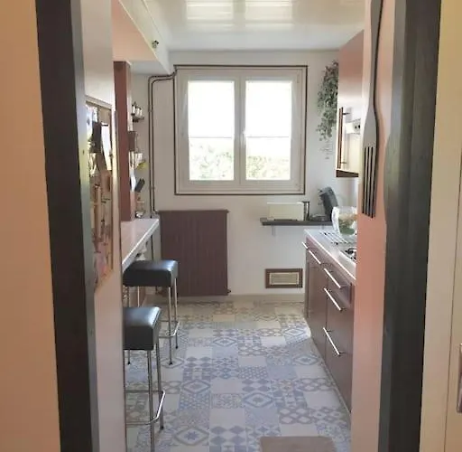 Villa 3 Parking Et Terrasse *